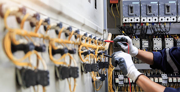 Professional Electrician technician working in Sanibel, FL